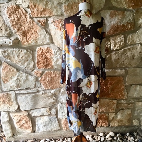 5⭐️Fave Chocolate Foral kimono Duster - Picture 5 of 5